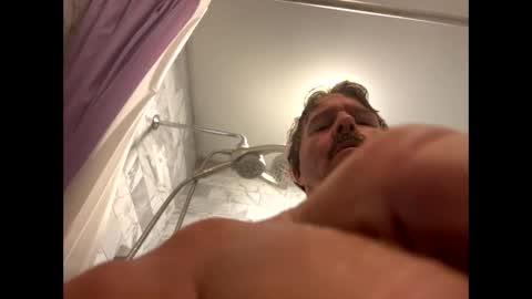 findmeyou68476332 online show from February 6, 2025, 9:32 am