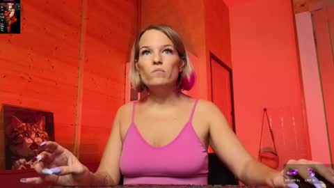 Lady online show from March 26, 2026, 2:44 pm