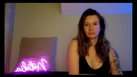 Snapshot of findomgoddessnatalia chatting on February 3, 2026, 12:53 am Goddess Natalia Findom online show from February 3, 2026, 12:53 am