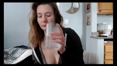 Snapshot of findomgoddessnatalia chatting on February 6, 2026, 7:17 pm Goddess Natalia Findom online show from February 6, 2026, 7:17 pm