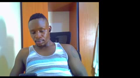 Snapshot of fineebony chatting on June 3, 2026, 8:36 pm HOT AND SWEET online show from June 3, 2026, 8:36 pm
