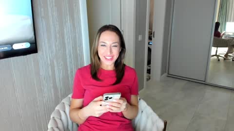 Snapshot of finestchantilly chatting on December 22, 2025, 3:42 pm FinestChantilly online show from December 22, 2025, 3:42 pm