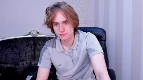 Snapshot of finnbev chatting on May 22, 2026, 8:14 pm finnbev online show from May 22, 2026, 8:14 pm