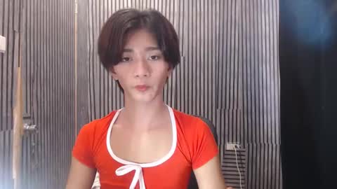 fiona908995 online show from December 18, 2025, 2:12 pm