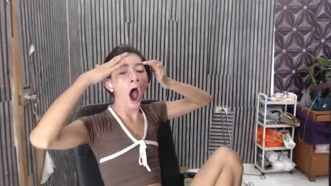 fiona908995 online show from April 1, 2026, 1:41 pm