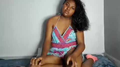 Snapshot of fiona_00 chatting on June 3, 2026, 6:05 am fiona_00 online show from June 3, 2026, 6:05 am
