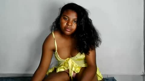 Snapshot of fiona_00 chatting on June 5, 2026, 2:23 pm fiona_00 online show from June 5, 2026, 2:23 pm