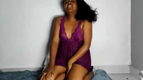 Snapshot of fiona_00 chatting on June 7, 2026, 2:59 am fiona_00 online show from June 7, 2026, 2:59 am