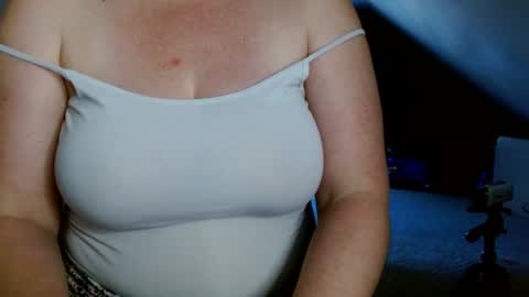 Fionna online show from July 14, 2026, 3:51 pm
