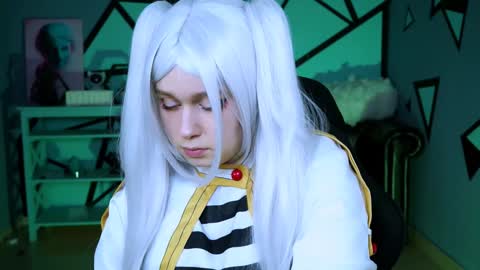 Snapshot of fioramarmoris chatting on December 21, 2024, 9:33 am fiora online show from December 21, 2024, 9:33 am