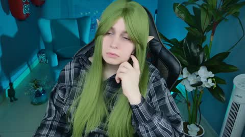 Snapshot of fioramarmoris chatting on January 30, 2025, 4:24 pm fiora online show from January 30, 2025, 4:24 pm