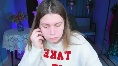 Snapshot of fioramarmoris chatting on February 8, 2025, 8:42 am fiora online show from February 8, 2025, 8:42 am