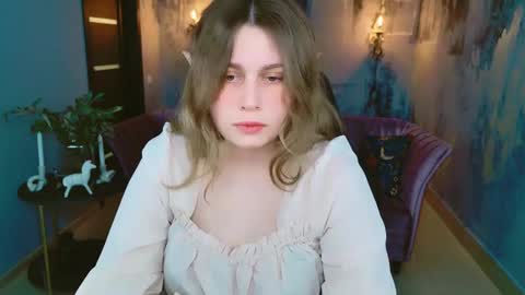 Snapshot of fioramarmoris chatting on February 23, 2025, 8:17 am fiora online show from February 23, 2025, 8:17 am