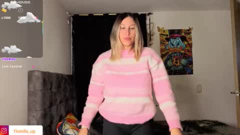 F I O R E L L A  online show from October 23, 2025, 1:27 am