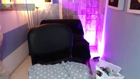 Fiorellaa online show from September 13, 2025, 2:06 pm