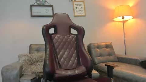 fire_boy69 online show from December 1, 2025, 5:29 pm