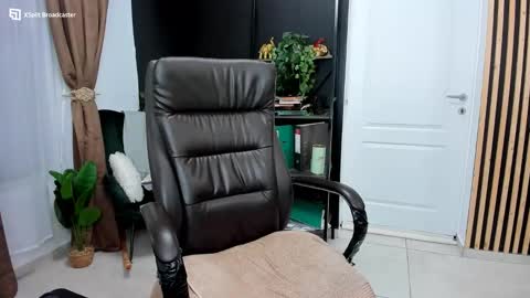 Kallisy online show from September 9, 2025, 9:14 pm