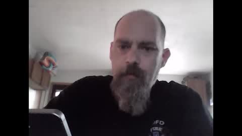 Snapshot of fireprince1977 chatting on April 27, 2026, 9:24 pm Brad online show from April 27, 2026, 9:24 pm