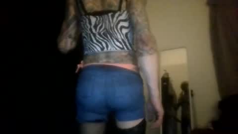 Snapshot of firesexybcn chatting on June 1, 2026, 4:25 am Sindy Cross online show from June 1, 2026, 4:25 am