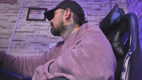 fisherrman666 online show from November 21, 2025, 12:10 am