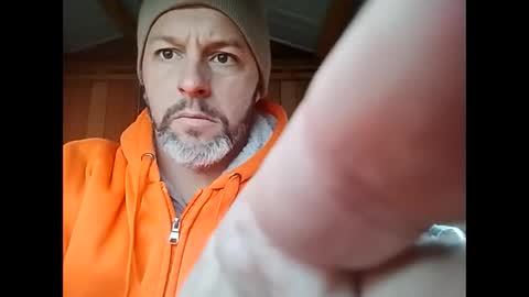 fit2love99 online show from November 15, 2025, 4:47 pm