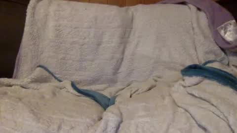 Snapshot of fitchatandfun chatting on October 15, 2025, 10:26 am fitchatandfun online show from October 15, 2025, 10:26 am