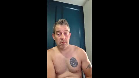 Snapshot of fitdaddylove chatting on April 26, 2026, 9:45 pm FitDaddy online show from April 26, 2026, 9:45 pm