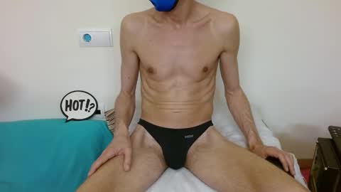 Snapshot of fithotguy90 chatting on June 4, 2026, 6:47 pm Luis online show from June 4, 2026, 6:47 pm