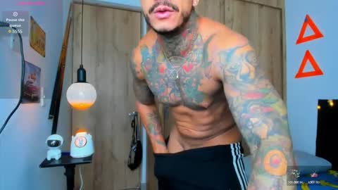 Elias Valencia online show from October 6, 2025, 7:17 am