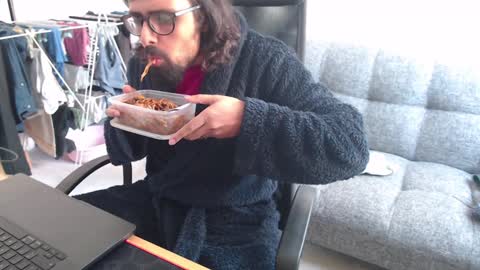 fizz6572 online show from February 5, 2025, 1:11 pm