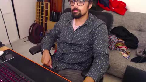 fizz6572 online show from October 25, 2025, 10:59 pm