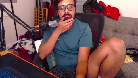 fizz6572 online show from November 1, 2025, 9:06 pm