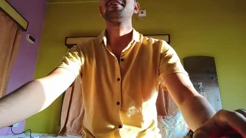 Ur BoyToy online show from May 3, 2026, 11:16 am