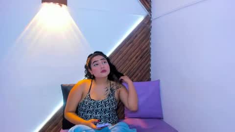 Sophia Antonella Ryan online show from June 8, 2026, 1:50 am