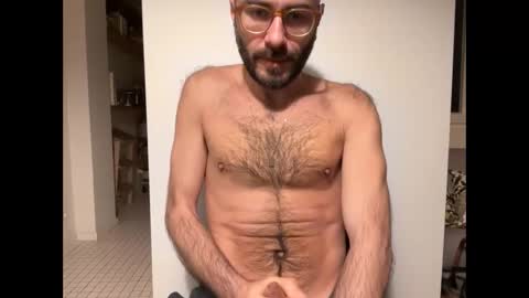 Snapshot of fla85 chatting on January 28, 2025, 12:05 am Fla is short for Flavio online show from January 28, 2025, 12:05 am