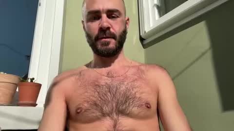 Snapshot of fla85 chatting on February 3, 2025, 11:42 am Fla is short for Flavio online show from February 3, 2025, 11:42 am