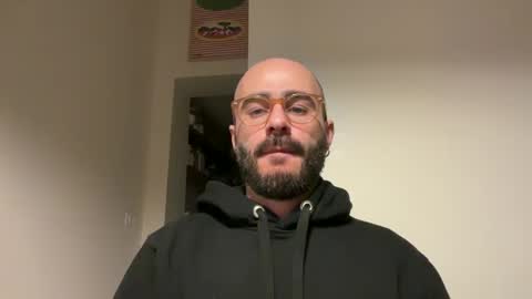 Snapshot of fla85 chatting on February 3, 2025, 5:03 pm Fla is short for Flavio online show from February 3, 2025, 5:03 pm