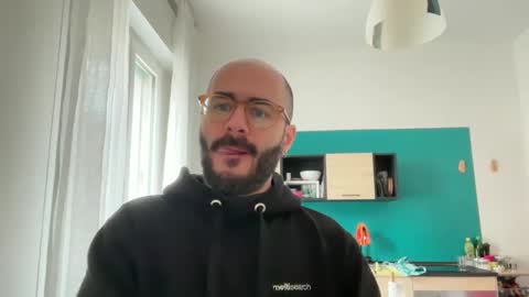 Snapshot of fla85 chatting on February 17, 2025, 12:27 pm Fla is short for Flavio online show from February 17, 2025, 12:27 pm