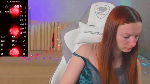 Yana online show from December 15, 2025, 1:32 am