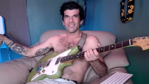 Snapshot of flanneldong chatting on September 18, 2025, 12:01 am Flannel Dong online show from September 18, 2025, 12:01 am