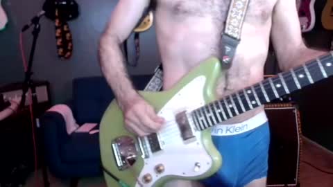 Snapshot of flanneldong chatting on October 19, 2025, 5:30 am Flannel Dong online show from October 19, 2025, 5:30 am