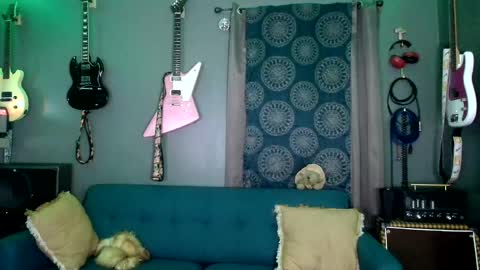 Snapshot of flanneldong chatting on November 29, 2025, 2:25 am Flannel Dong online show from November 29, 2025, 2:25 am