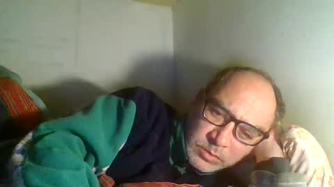 Snapshot of flashdreaming chatting on April 4, 2026, 9:34 pm Carlo online show from April 4, 2026, 9:34 pm