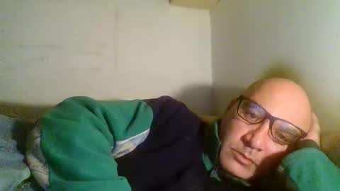 Snapshot of flashdreaming chatting on April 5, 2026, 9:01 pm Carlo online show from April 5, 2026, 9:01 pm