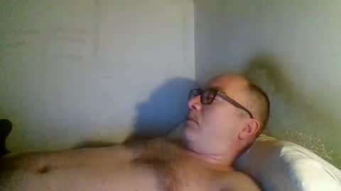 Snapshot of flashdreaming chatting on June 1, 2026, 10:33 pm Carlo online show from June 1, 2026, 10:33 pm