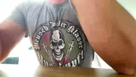 flashi1990 online show from October 23, 2025, 12:15 pm