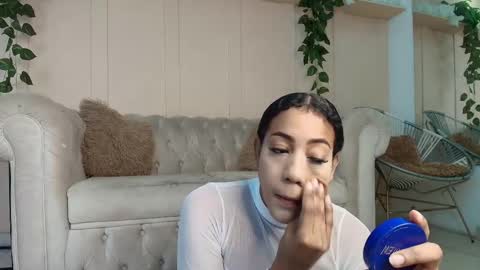 Flavia online show from February 8, 2026, 7:17 pm