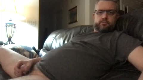 fleas1 online show from March 19, 2026, 5:44 am