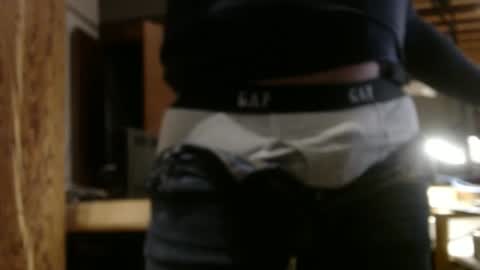 fleud online show from January 29, 2025, 4:36 am