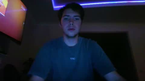 Mia online show from June 25, 2026, 12:10 am